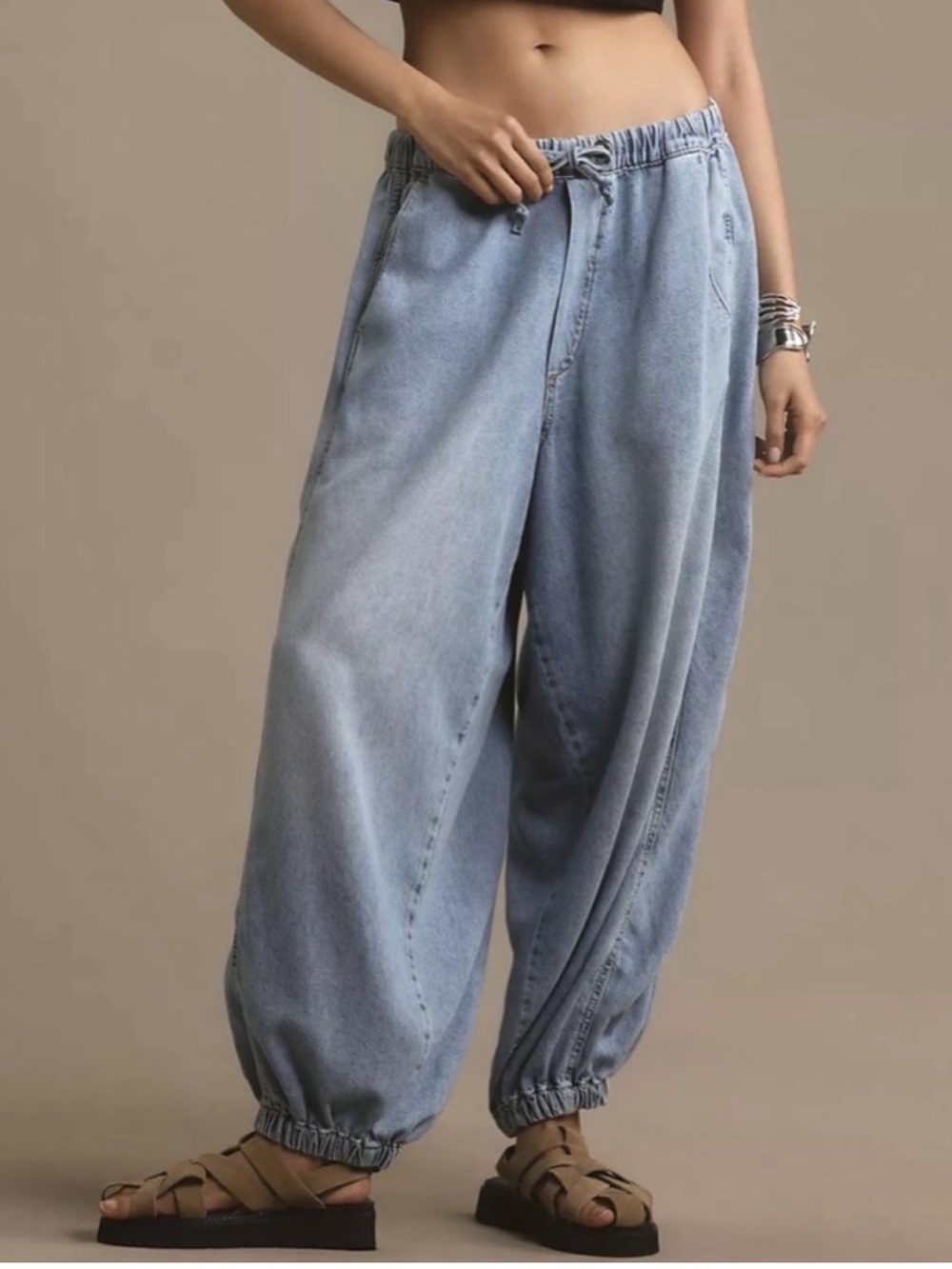 Light Blue Elastic-Waist Baggy Jeans - Women's Casual